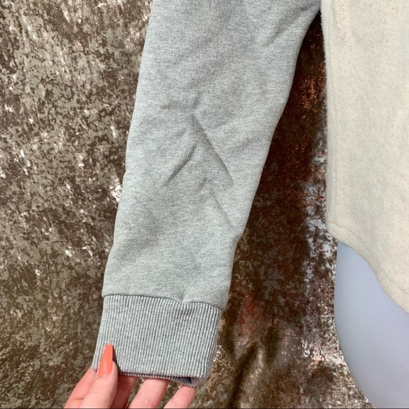 🆕 Roots Fleece Crewneck - Picture 6 of 9